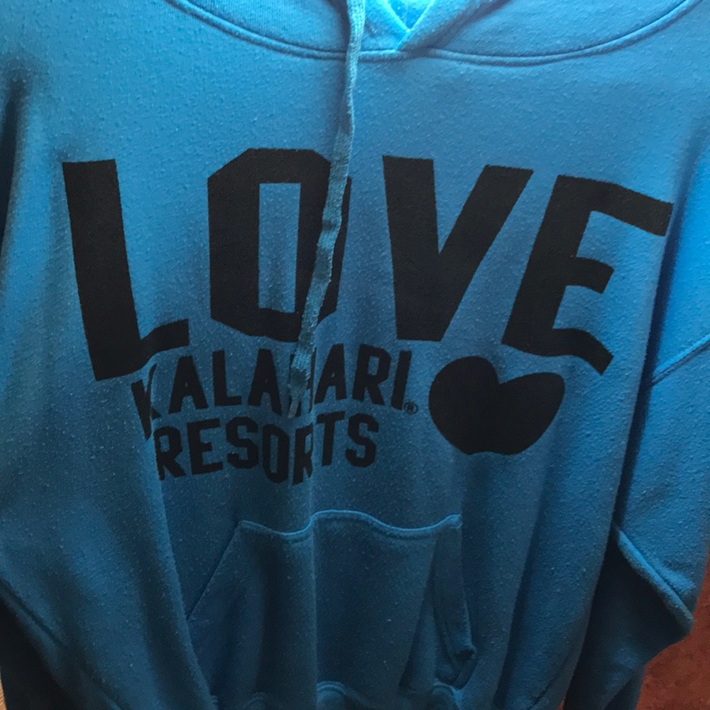 sweatshirt